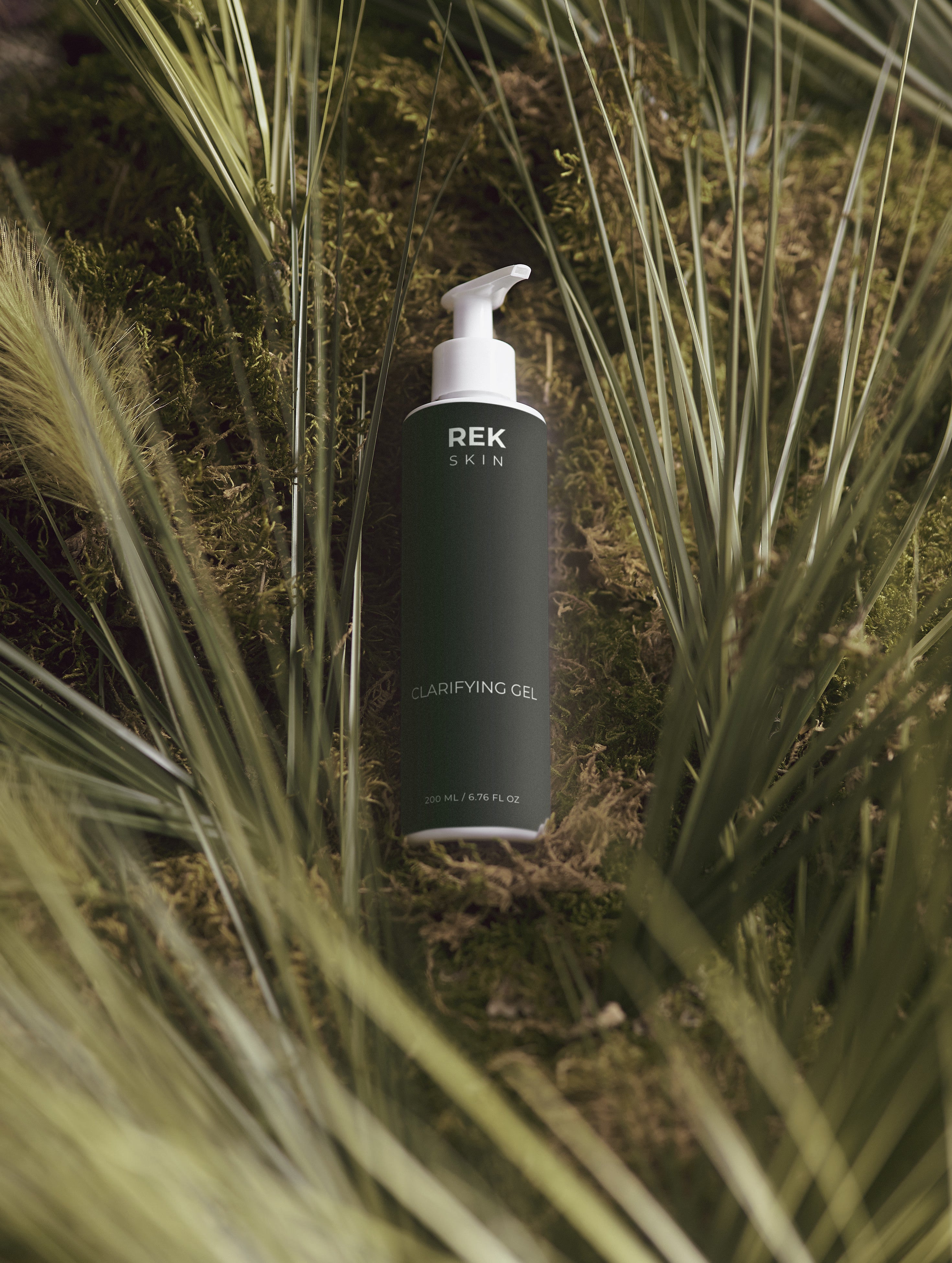 Clarifying Gel, Aloe & Plum-thumbmail-5